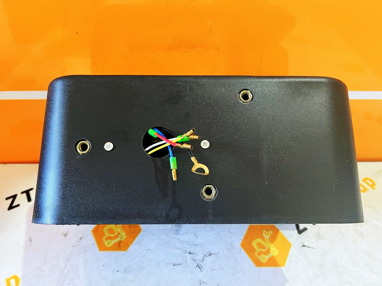 ФАРА A-063L ЛЕВАЯ LED 3 2