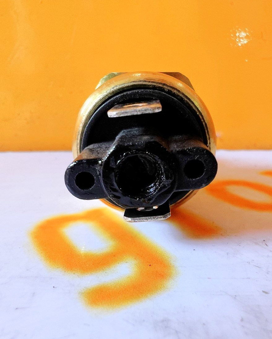 Датчик давления масла КПП ZL30G 9bar20316 3