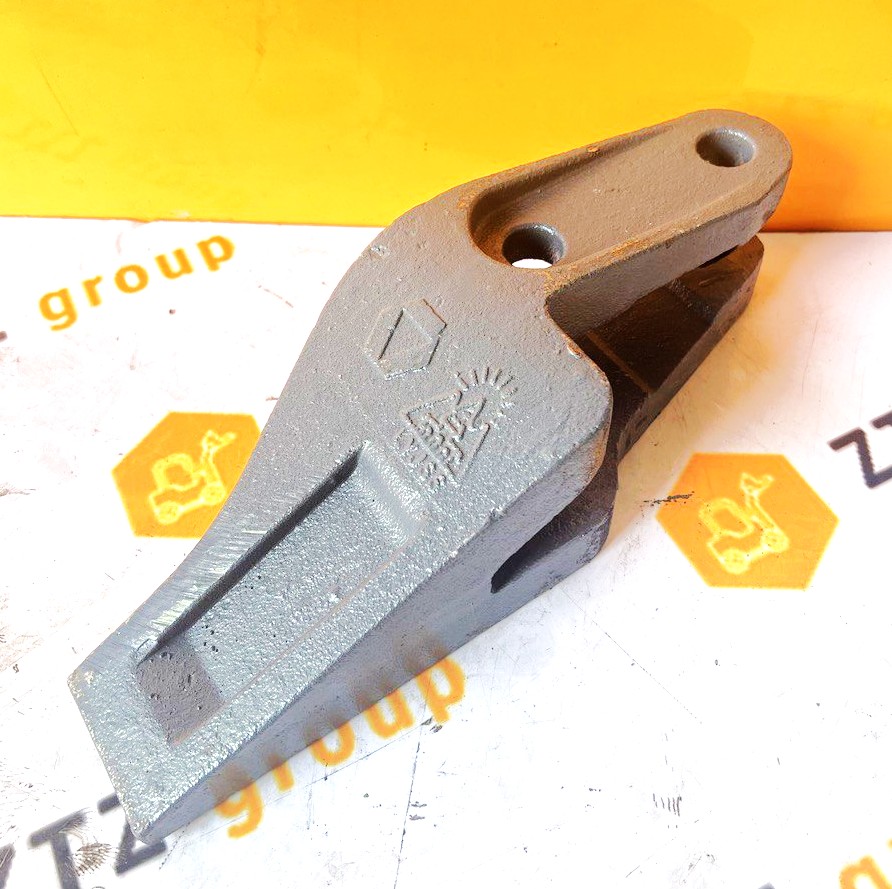 Зуб ковша правый XCMG LW300FLW300FN оригинал