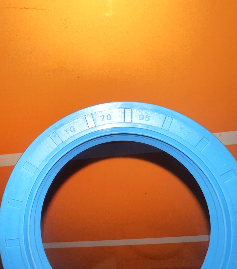 Ремкомплект сальников кпп 50G-953 5