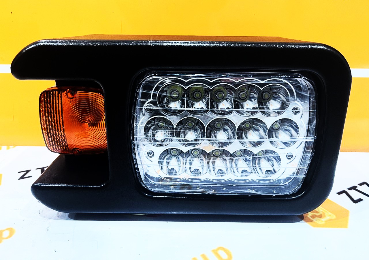 Фара передняя HR-A-043 правый