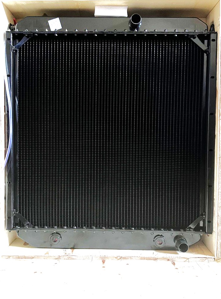картинка 824 Радиатор водяной SDLG 956-2 4110000484/1020 930-880-45 от интернет-магазина «ZTZ Group»