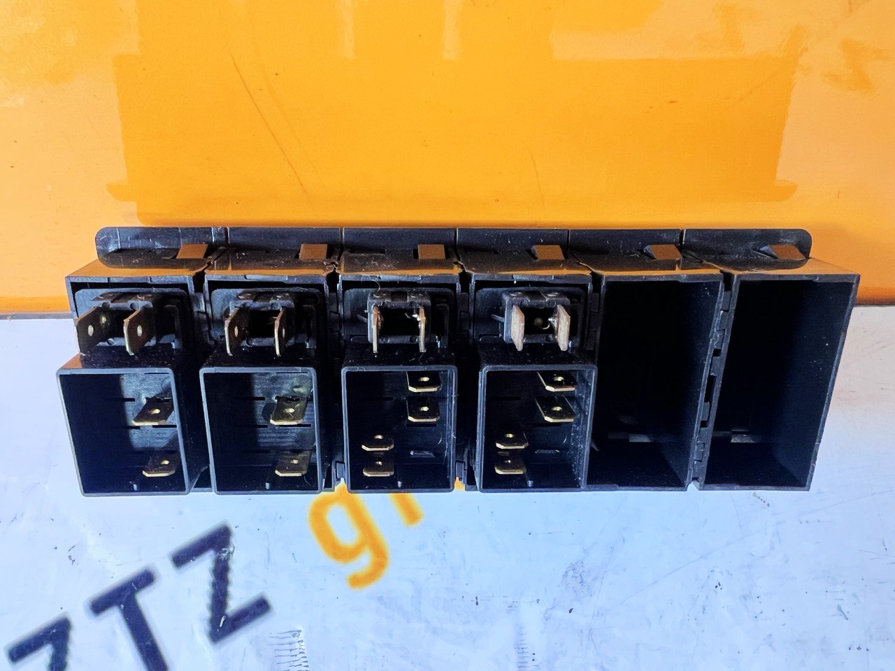 Переключатель подрулевой 4 клавыш XCMG 2