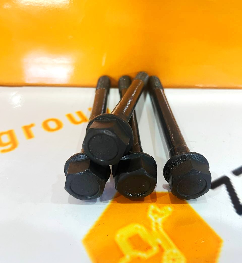 Болт ГБЦ 1003014B