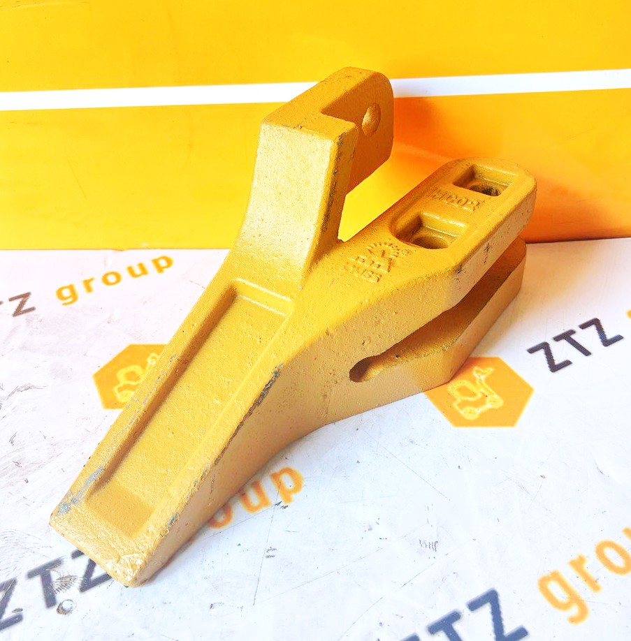 Зуб ковша левый XCMG ZL50GN оригинал