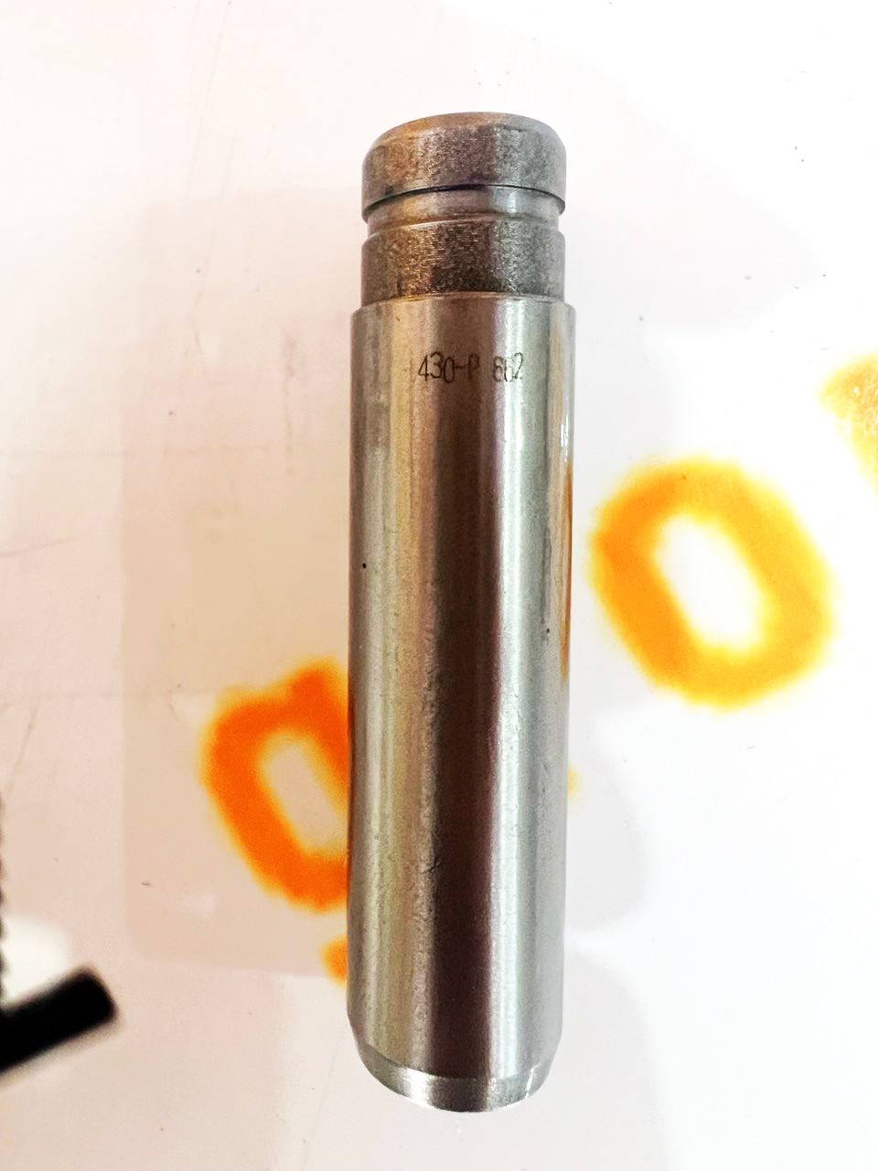 Втулка направляющая  клапана 2