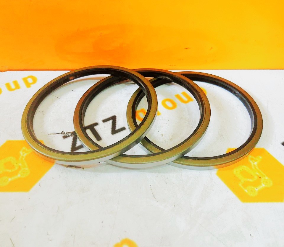 Пыльник втулки 130-150-8