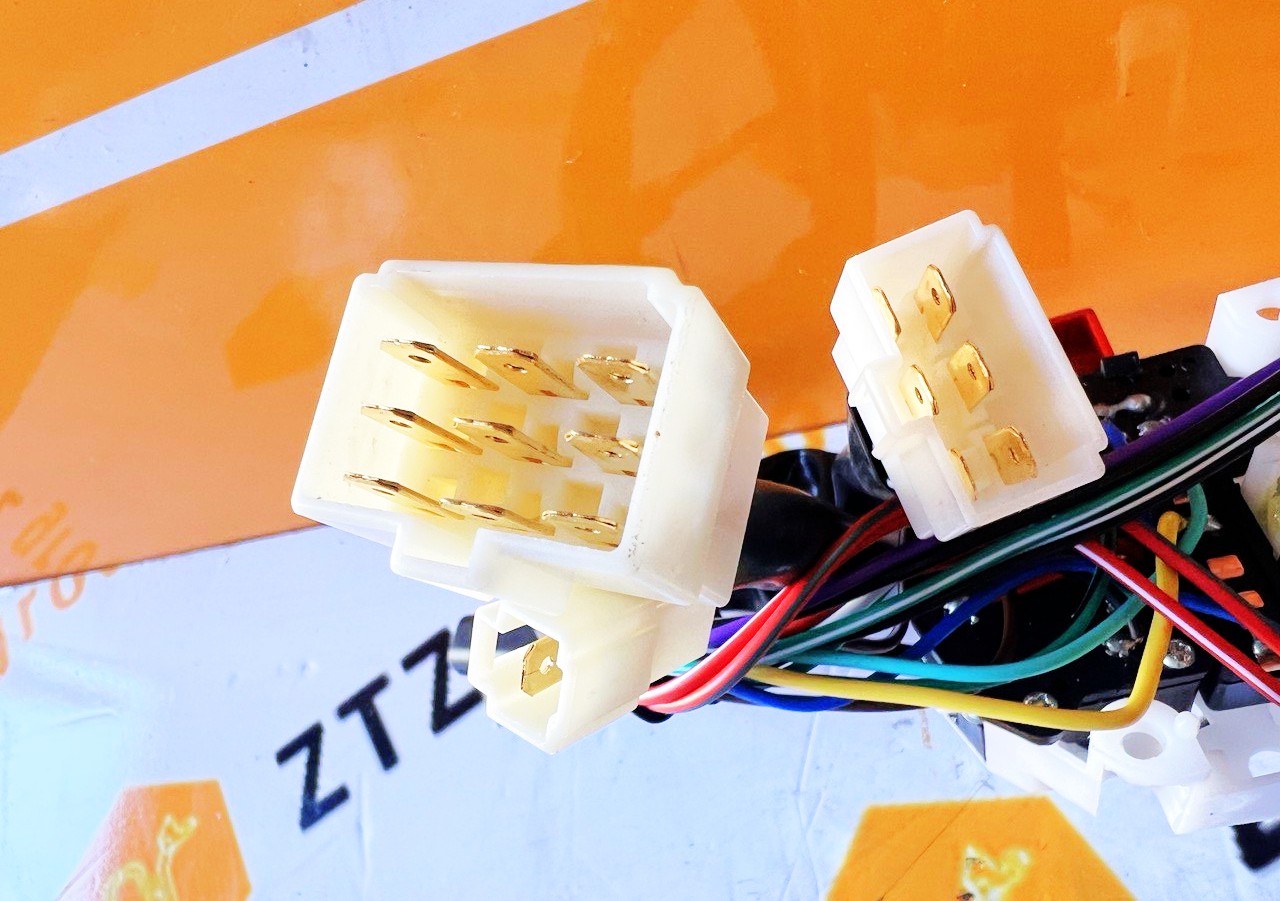 Переключатель подрулевой LK855 3