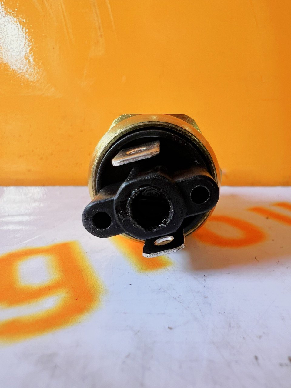 Датчик давления 0.7BAR 3