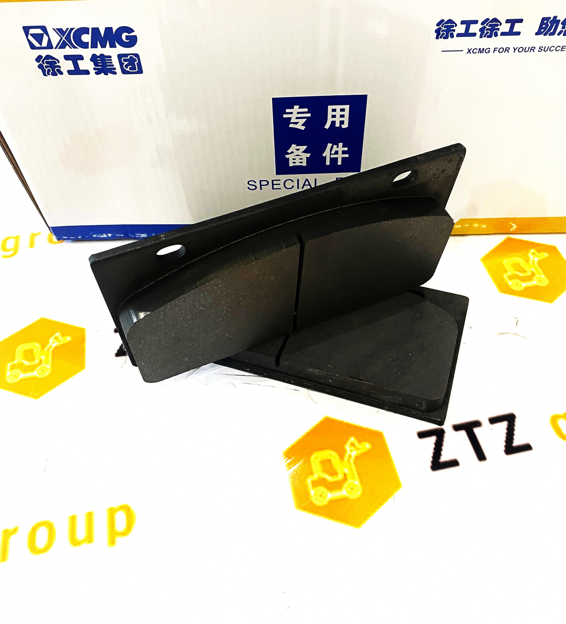 КолодкаXCMG 860159366 квадрат